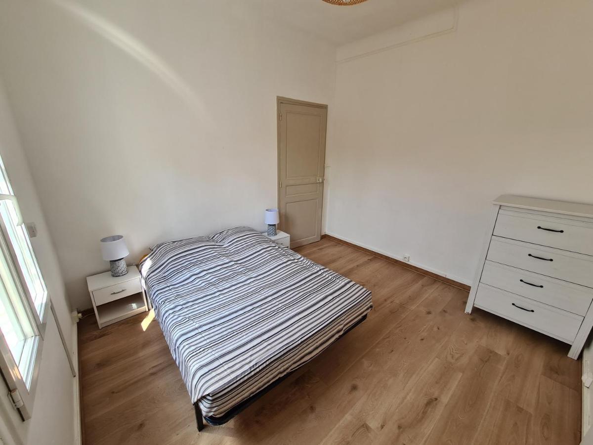 Appartement 60M2 Rdc Avec Jardin Saint-Genis-des-Fontaines Екстер'єр фото